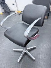 REM Salon Styling Chair